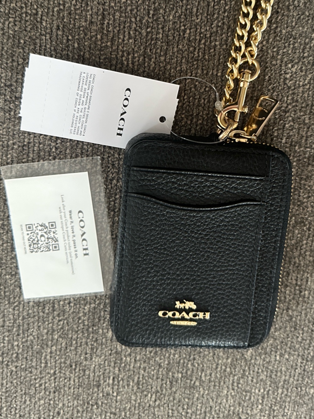 Coach ❤️ Zip Card Case #6303 Pebbled leather w/Gold hardware ~ NWT - Picture 4 of 8
